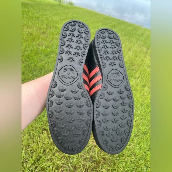 NWT Adidas Mens Samoa Blue and Burgundy Sneakers Size 13 - Picture 10 of 12